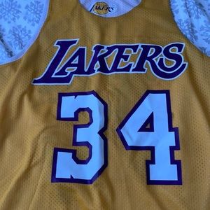 Lakers shirt /jersey